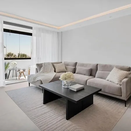 Elegant In Puerto Banus By Emg Homes *
