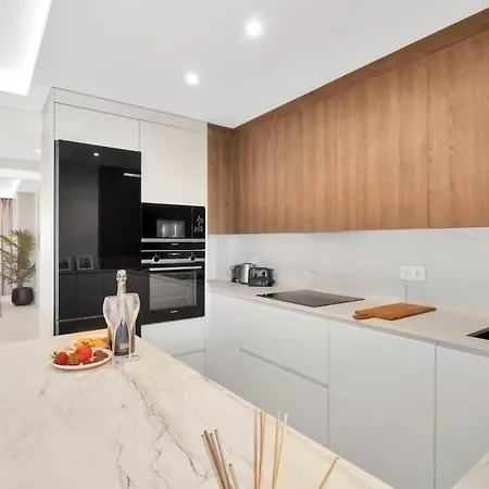 Elegant In Puerto Banus By Emg Homes *