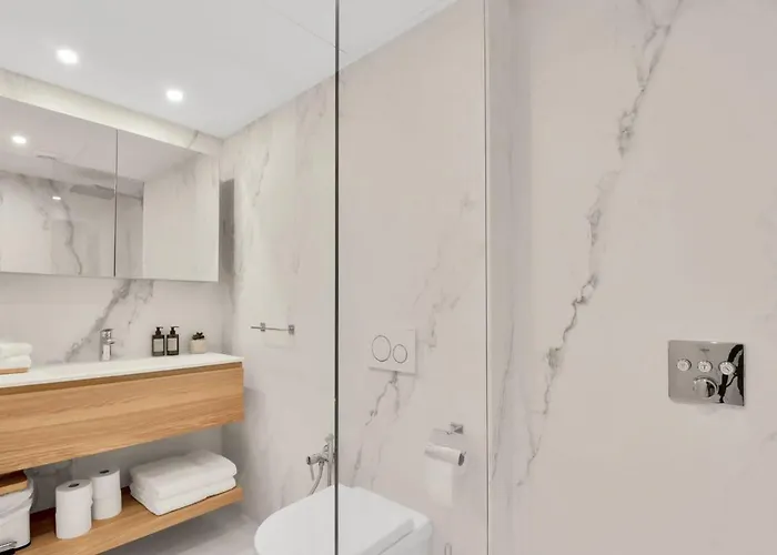 Elegant In Puerto Banus By Emg Homes